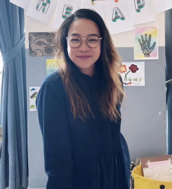 ผู้ช่วยศาสตราจารย์ ดร. วีณา ธนาไชยสกุล