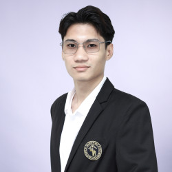 นายฉัตริน เวทศักดิ์