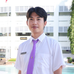 นายพรรษา ปานผึ้ง