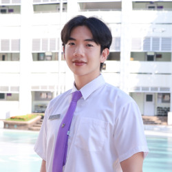 นายพชร ชื่นขจร