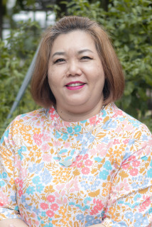 ผู้ช่วยศาสตราจารย์ ดร. ทิพย์รัตน์ นพฤทธิ์