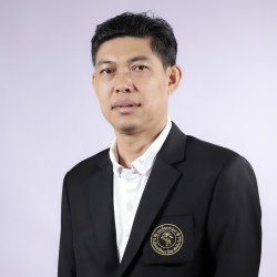 นายณรงค์ ลือโขง