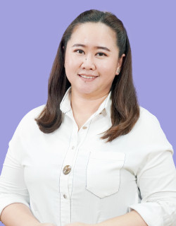 อาจารย์สุนิษา สุริณา