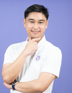 ผู้ช่วยผู้อำนวยการ ฝ่ายประถมศึกษาตอนต้น